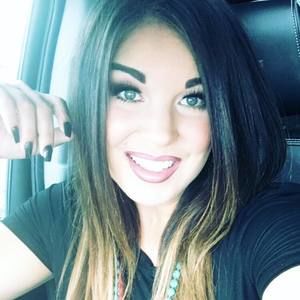 Meet your Posher, Mandy